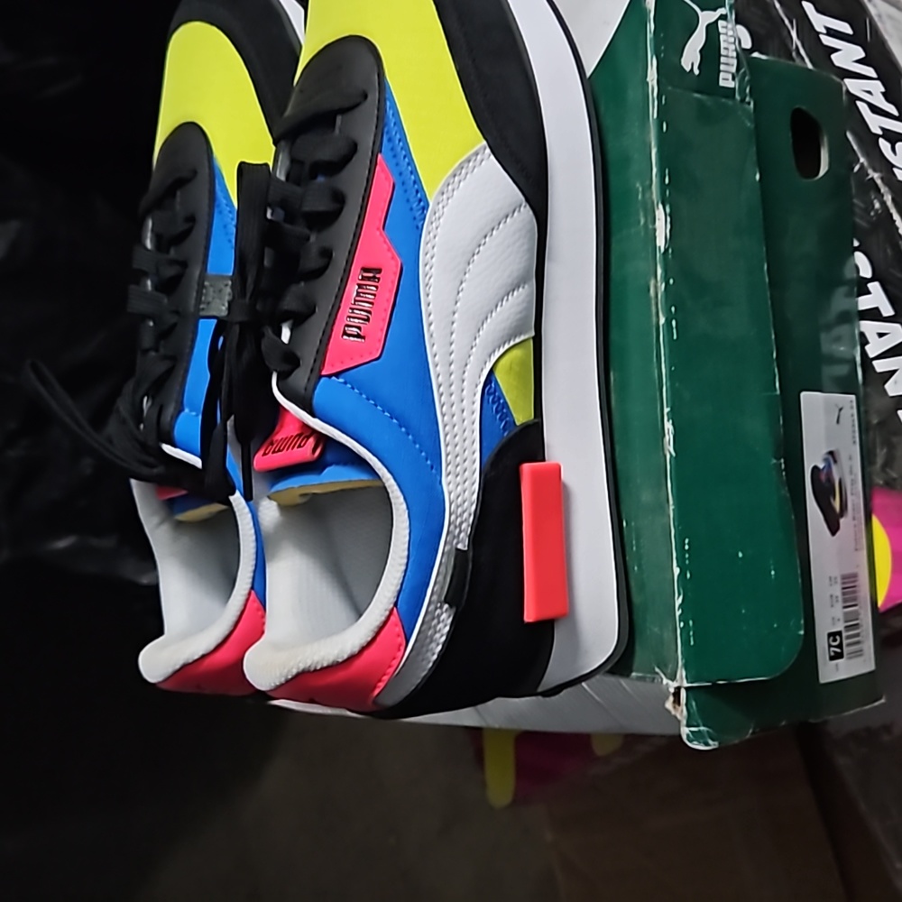 Woman's puma